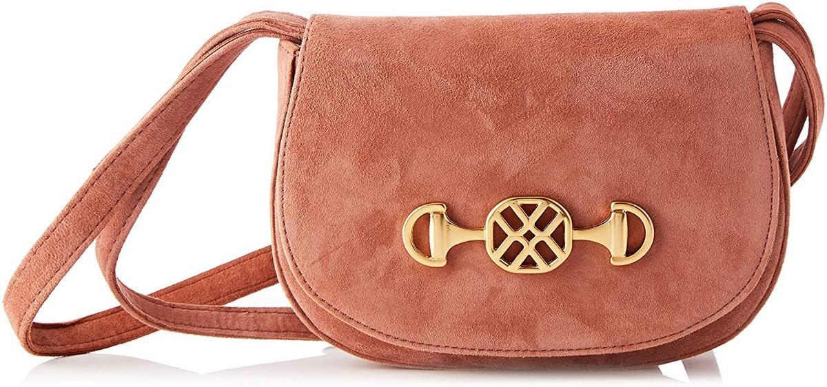 Bolso cruzado con detalle dorado, de Unisa (83,59 euros)