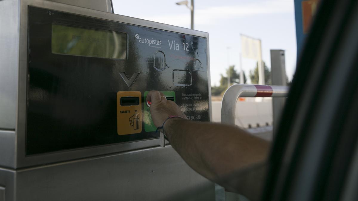 Archivo - Imágenes de recurso de la autopista de peaje Sevilla -Cádiz (AP-4)