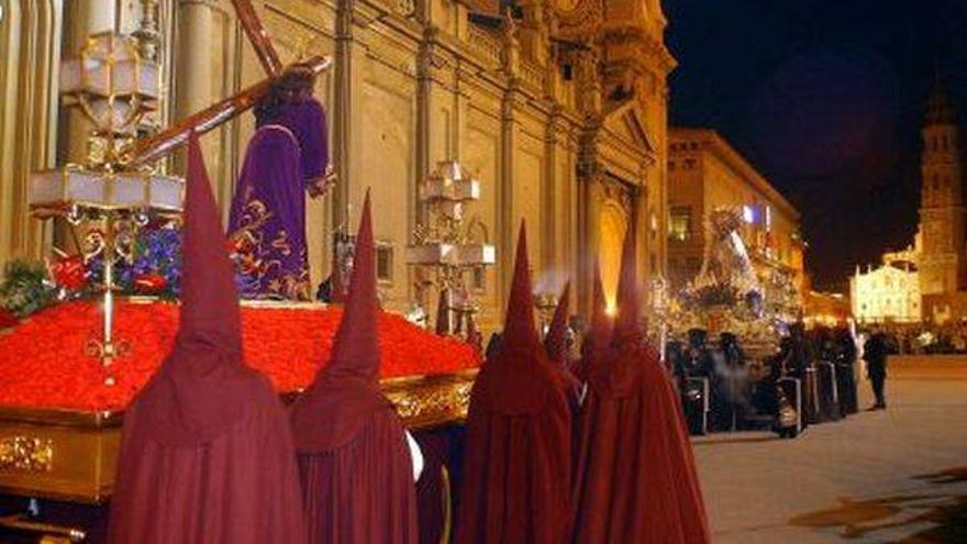 Horario de salidas y recorrido de las Cofradías