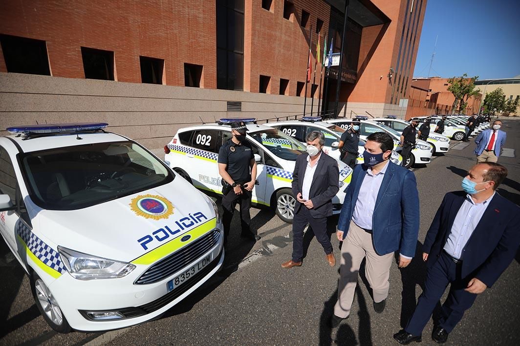 La Policía Local de Córdoba adquiere 12 vehículos con la última tecnología informática