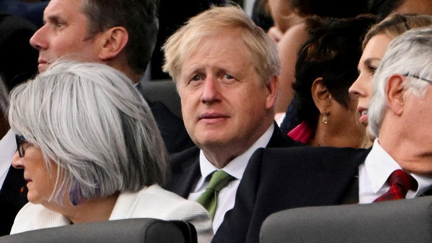 Boris Johnson supera la cesión de censura de sus compañeros de partido
