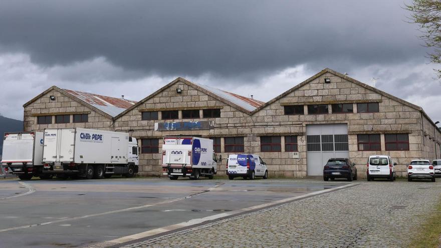 Vista exterior de las naves de Casa Pepe en el muelle de Trasatlánticos.