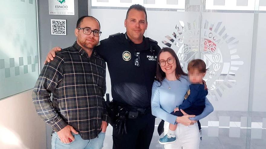 Un policía local ayuda a salvar la vida de un bebé en Castellón