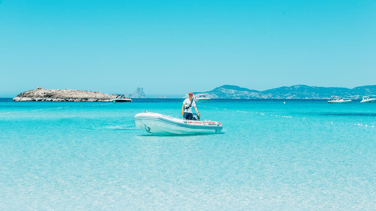 Servicio de recogida para barcos en Formentera.