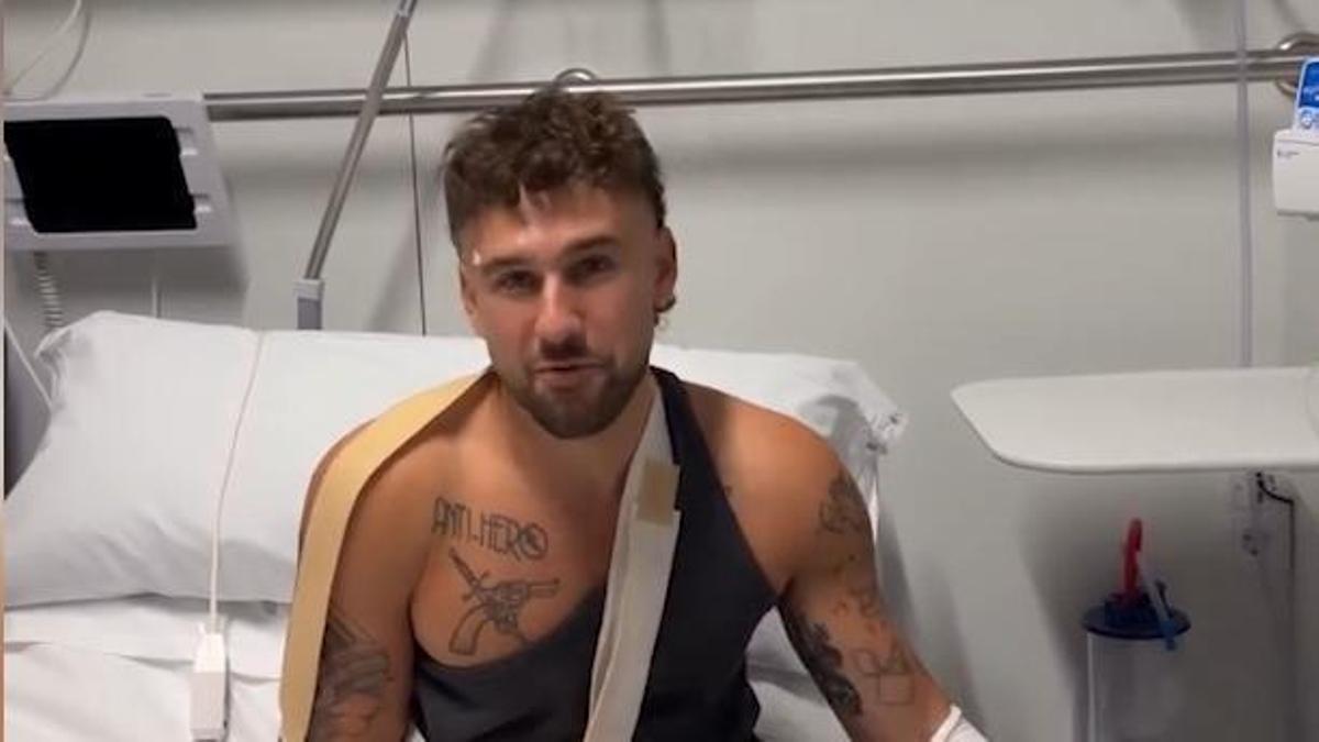 Dani Fernández tiene que ser "operado de urgencia" tras su caída en pleno concierto