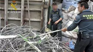 Detienen a cinco personas en Casas de Reina por robo de cable