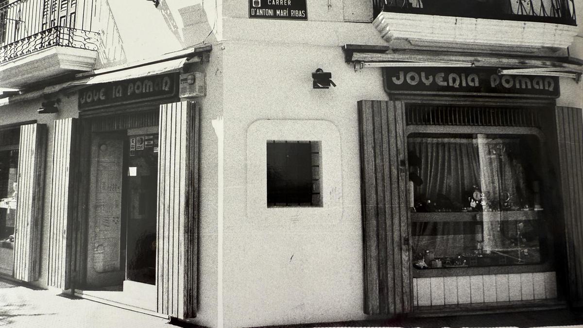 Galería: Cierra otro establecimiento histórico de la Marina, Elisa Pomar