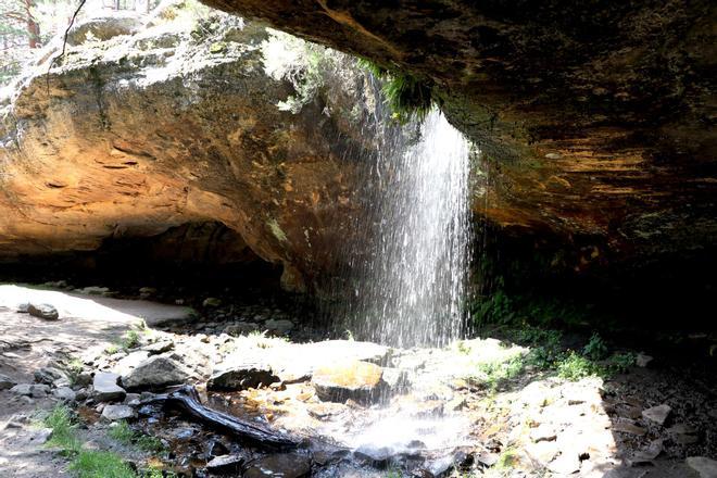 Cueva Serena, en Duruelo de la Sierra, Soria