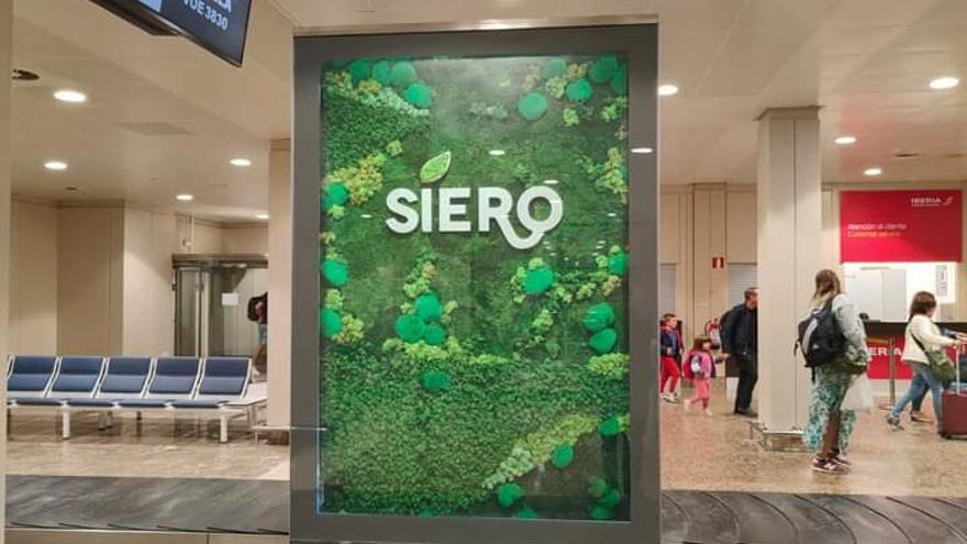 Siero aterriza en el Aeropuerto de Asturias: así &quot;recibe&quot; el concejo a los pasajeros en la terminal de llegadas