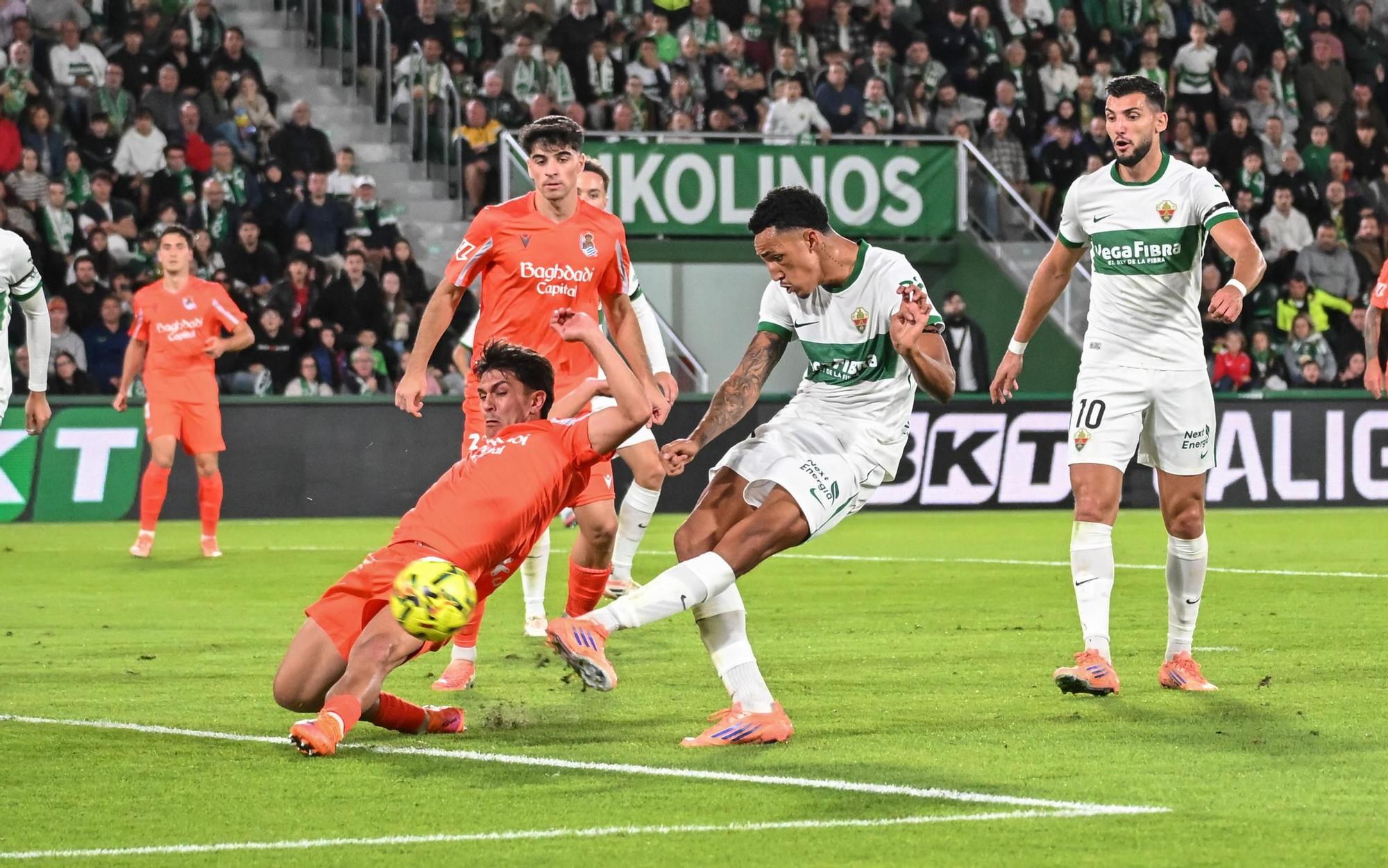 Empate del Elche CF frente a la Real Sociedad en la Jornada 12 de La Liga (1-1)