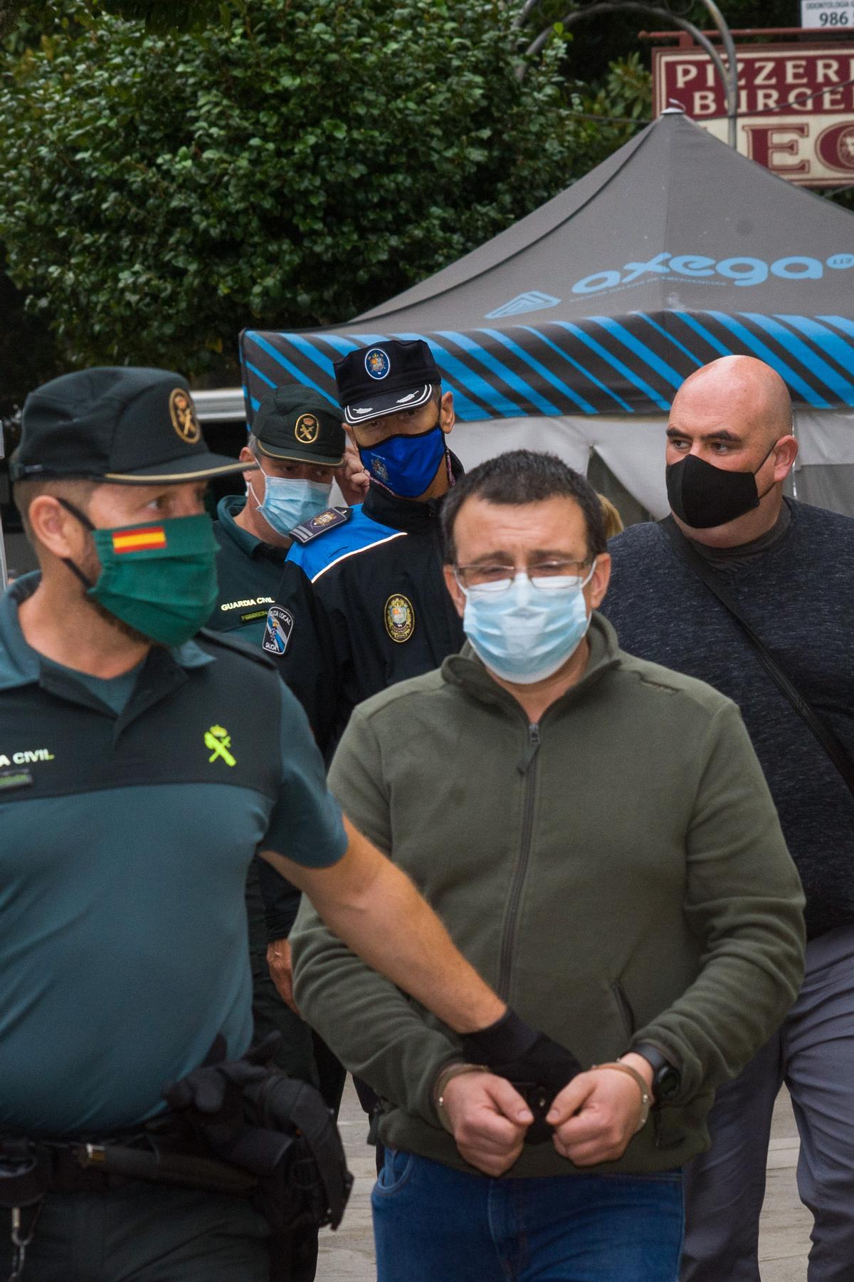 Una de las imágenes del autor confeso tas acudir a los juzgados.