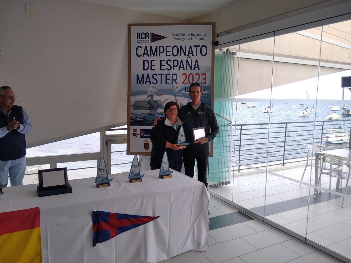 Carlos Martínez, Eduardo Fernández y Elena Sáez, nuevos campeones de España ILCA Master.
