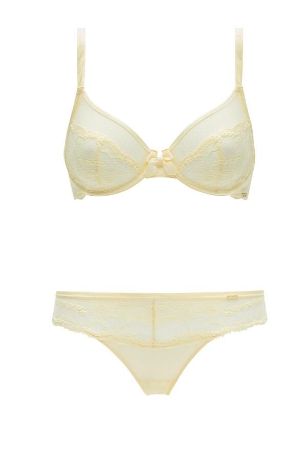 Todo al amarillo: Conjunto lencero Chantelle