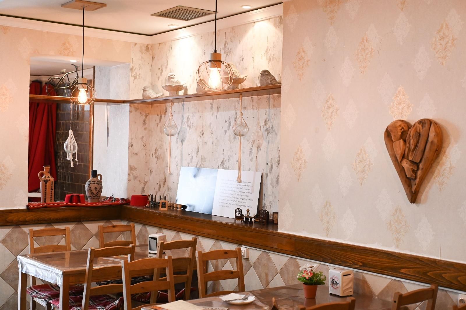 En imágenes | Zenobia, el restaurante de Zaragoza donde podrás saborear recetas sirias