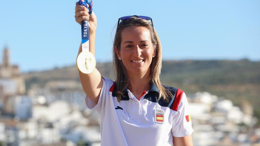 Fátima Gálvez, en Baena, con la medalla de oro olímpica.