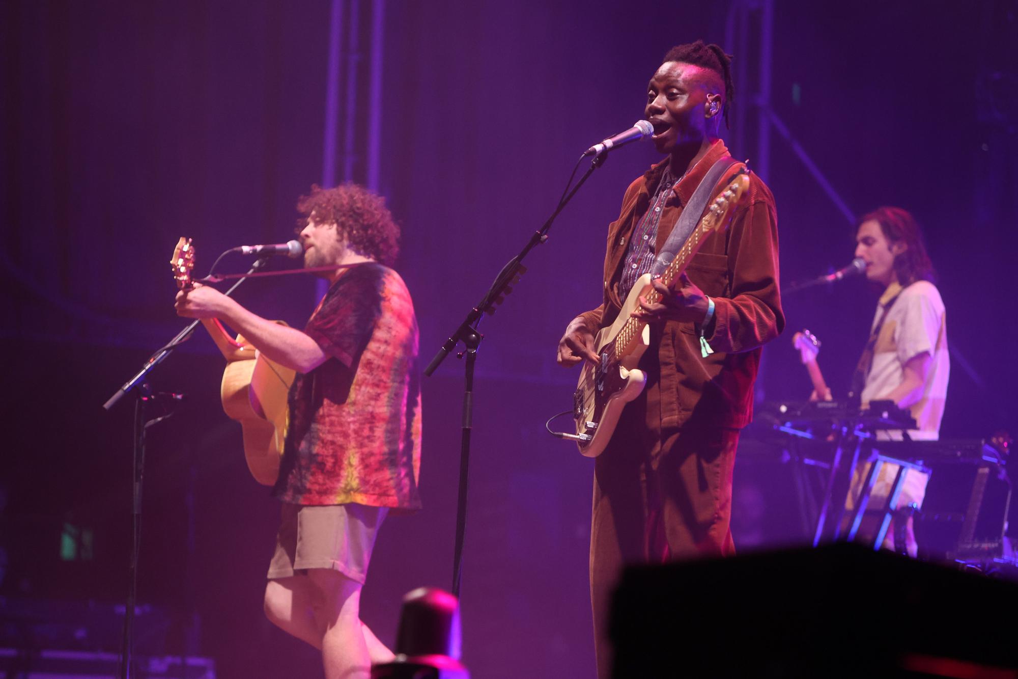 Rotundo éxito de público en el primer día del Low Festival en Benidorm