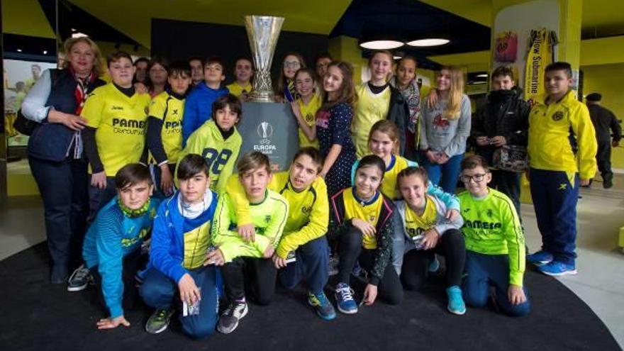 Exposición La afición amarilla sueña con la Europa League