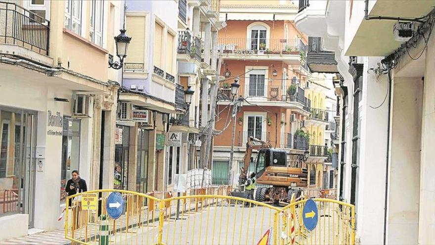 Para antes de Semana Santa concluirá la primera fase de la calle Martín Belda