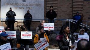 Manifestación en la Universidad de Columbia contra los recortes en las líneas de investigación médicas, el pasado 28 de marzo.