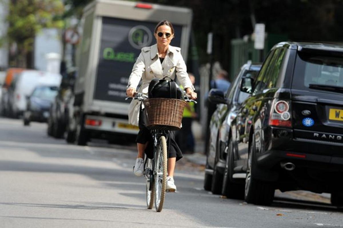 Pippa Middleton despide el verano en bici