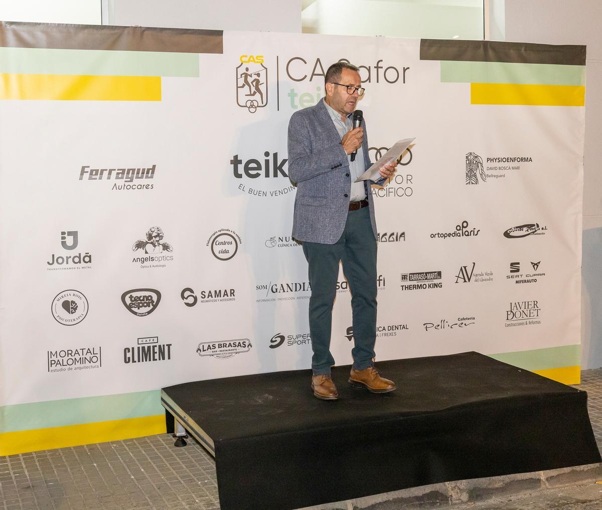 Vicent Boscà, en el acto de inauguración de la nueva sede del CA Safor