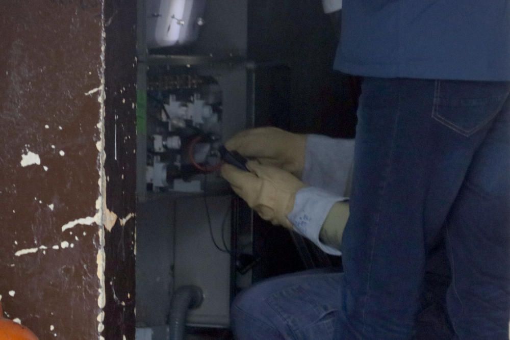 Dispositiu policial contra el frau elèctric a la Font de la Pólvora