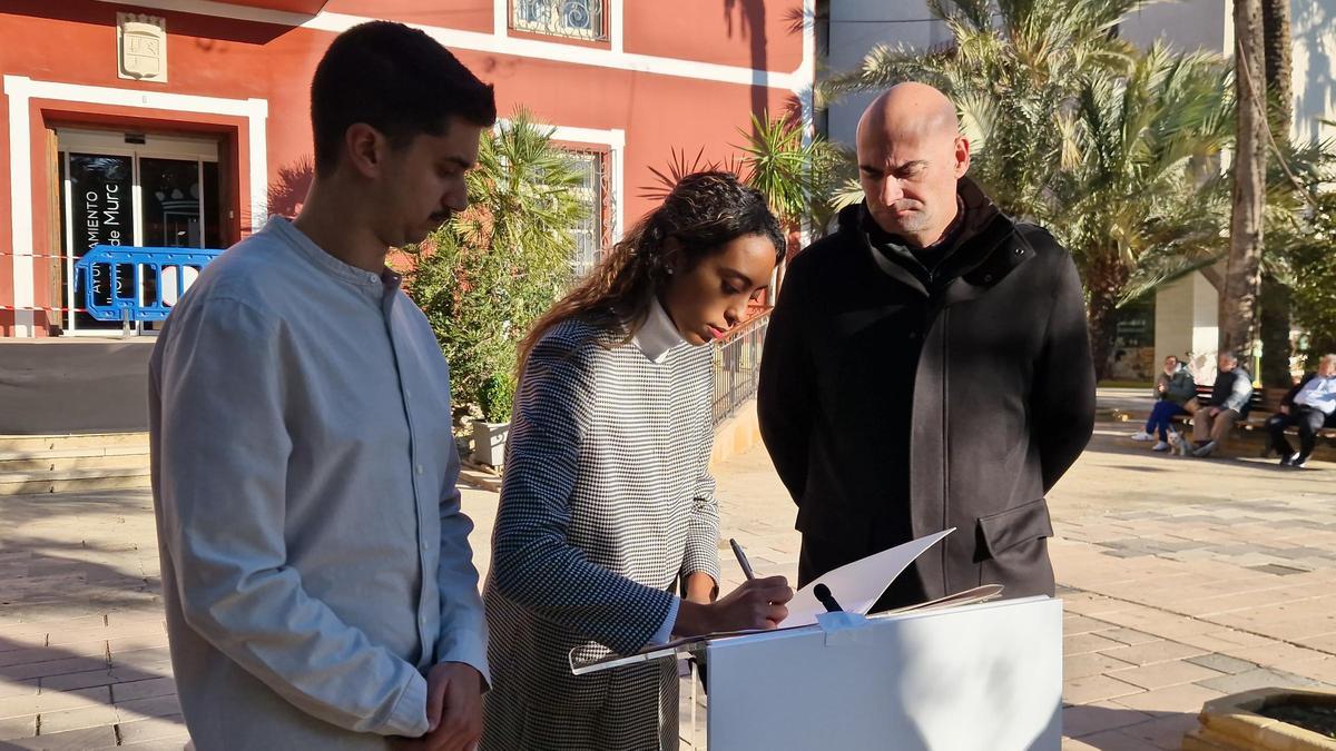 Firma del plan programático este viernes en Alhama de Murcia.