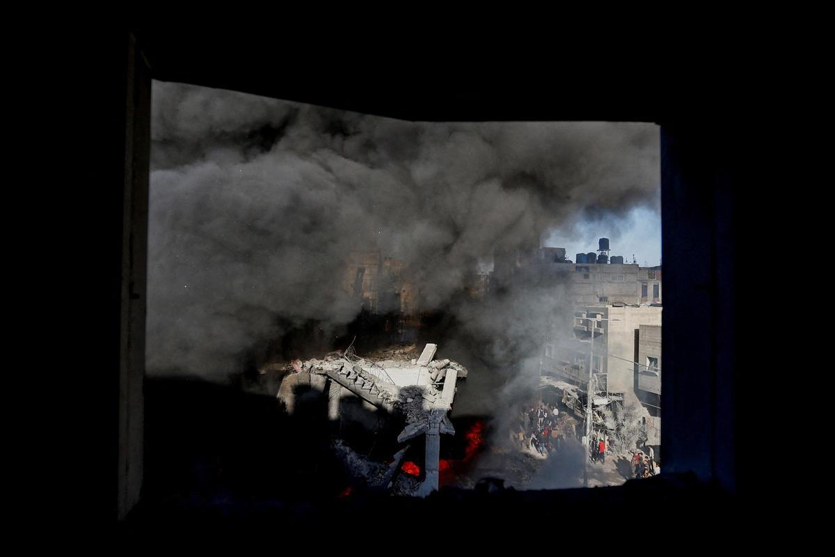 Ataque israelí en Jan Yunis, en el sur de la Franja de Gaza.
