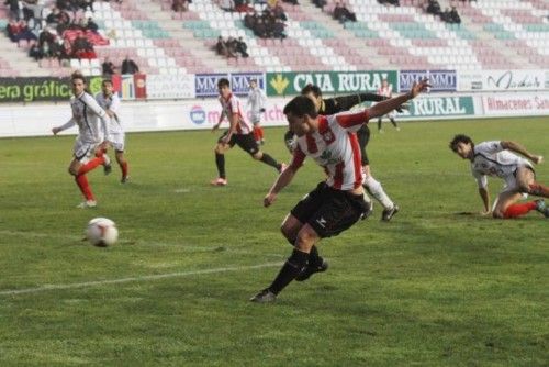 El Zamora consigue la victoria ante el Caudal (Zamora 2 - 1 Caudal)