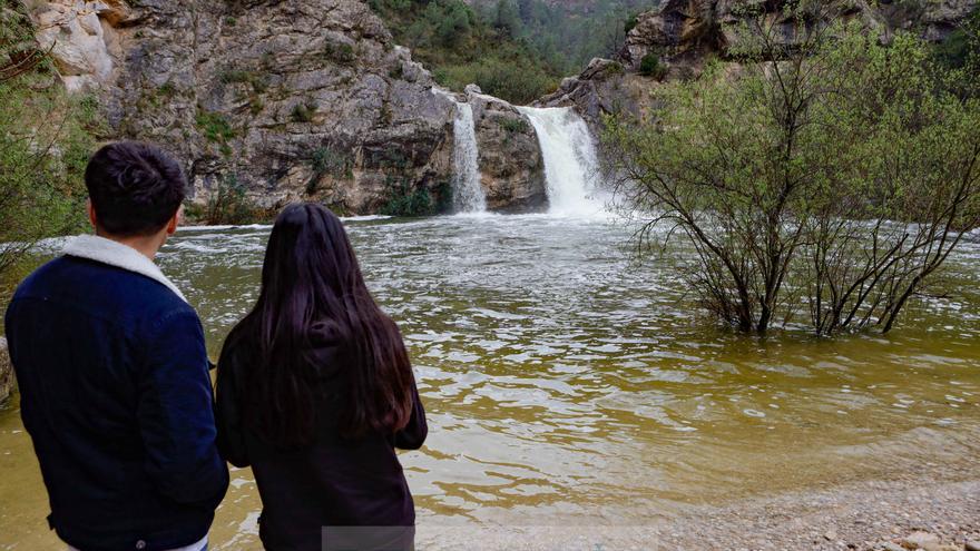 Las lluvias llenan los cauces de ríos y barrancos