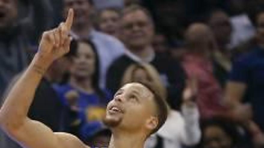 Curry: los triples de otra galaxia