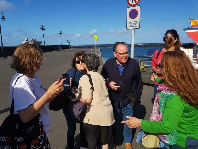 Soraya Sáenz de Santamaría, de puente en La Graciosa