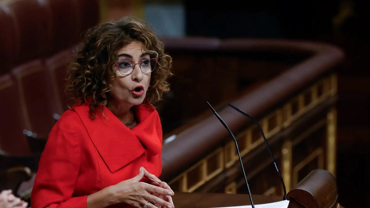 La vicepresidenta primera del gobierno, la Ministra de Hacienda, María Jesús Montero.
