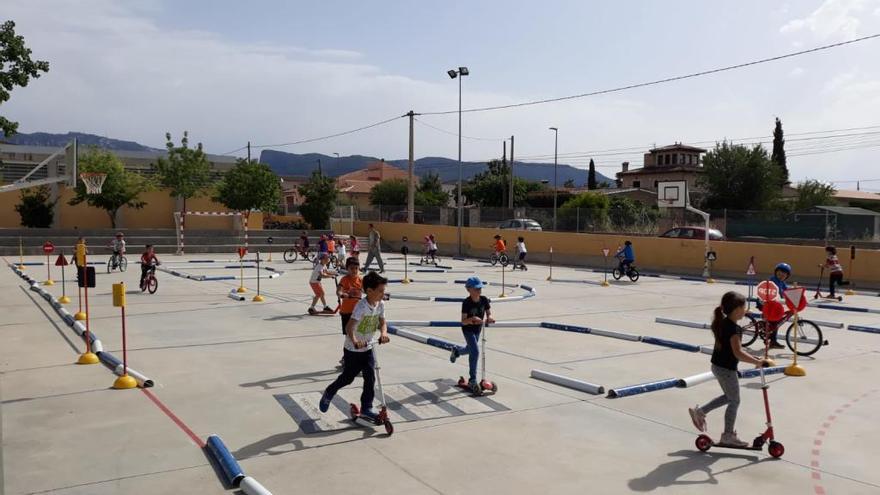 Los niños de Bunyola participan en jornadas de seguridad vial