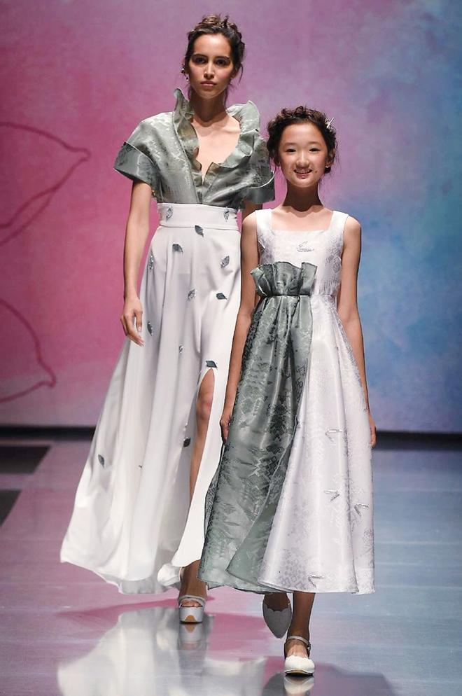 Vicky Zhang