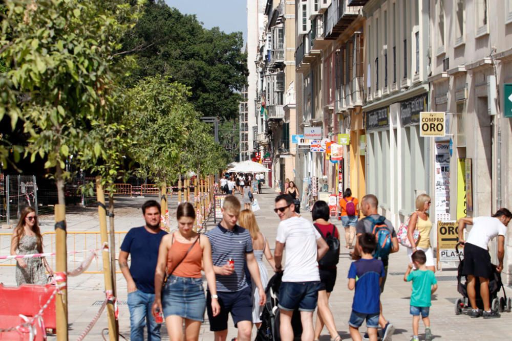 El presidente de la Junta, Juanma Moreno, inaugurará los dos tramos peatonalizados de la Alameda Principal el 15 de agosto,  el primer día de la Feria de Málaga.