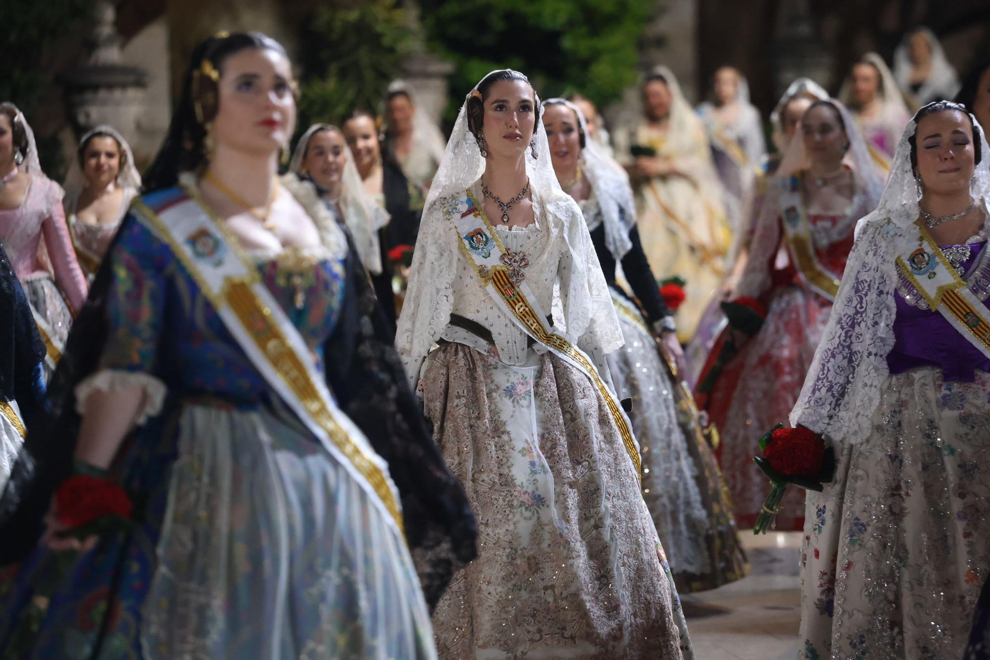 Búscate en el segundo día de la Ofrenda en la calle San Vicente entre las 24 y la 1 horas