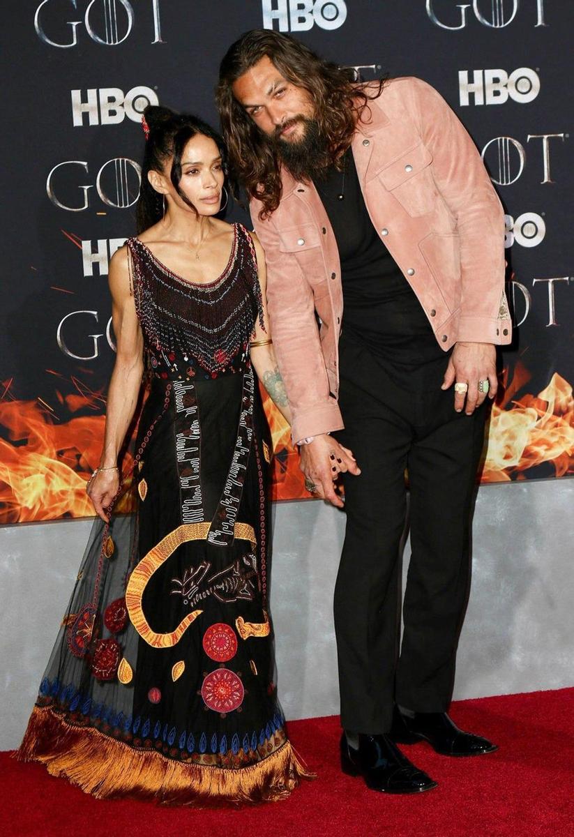 Jason Momoa, que dio vida a Khal Drogo, y su mujer, Lisa Bonet