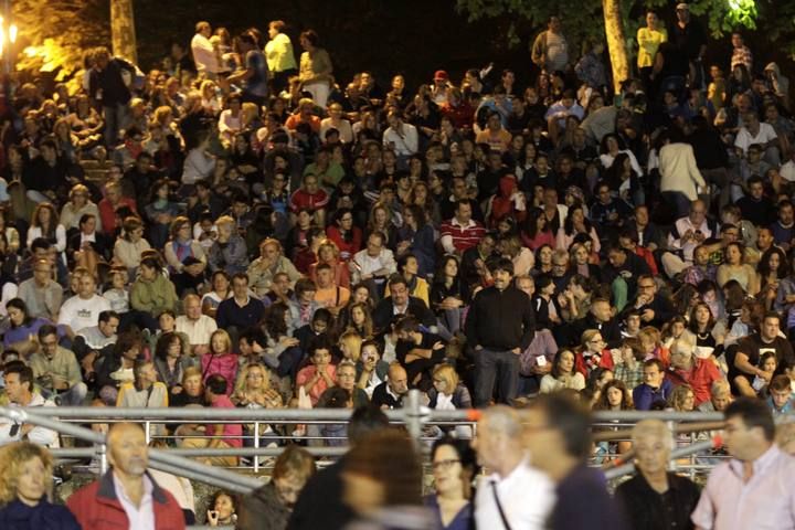 Julieta Venegas hechiza a sus fans en Castrelos