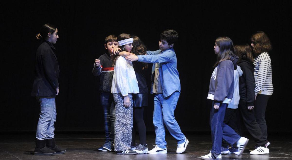 Doble jornada de teatro escolar en homenaje a Olimpio Arca Caldas