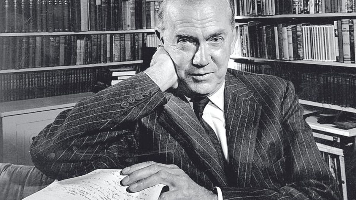 El escritor británico Graham Greene.