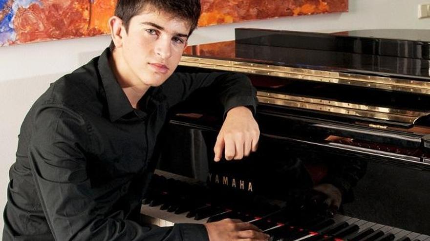 El palmesano Maties Tramullas, segundo clasificado en el Concurso de Piano  Ibiza 2019 en la categoría
