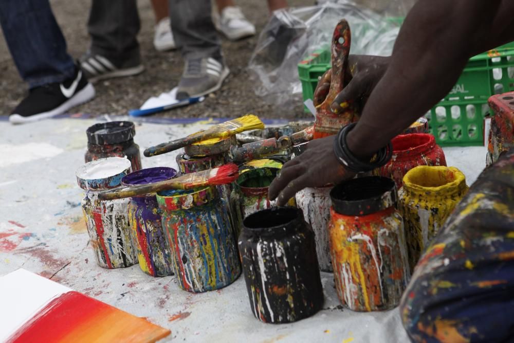 El artista senegalés Alioune Dabo en la Semana Negra