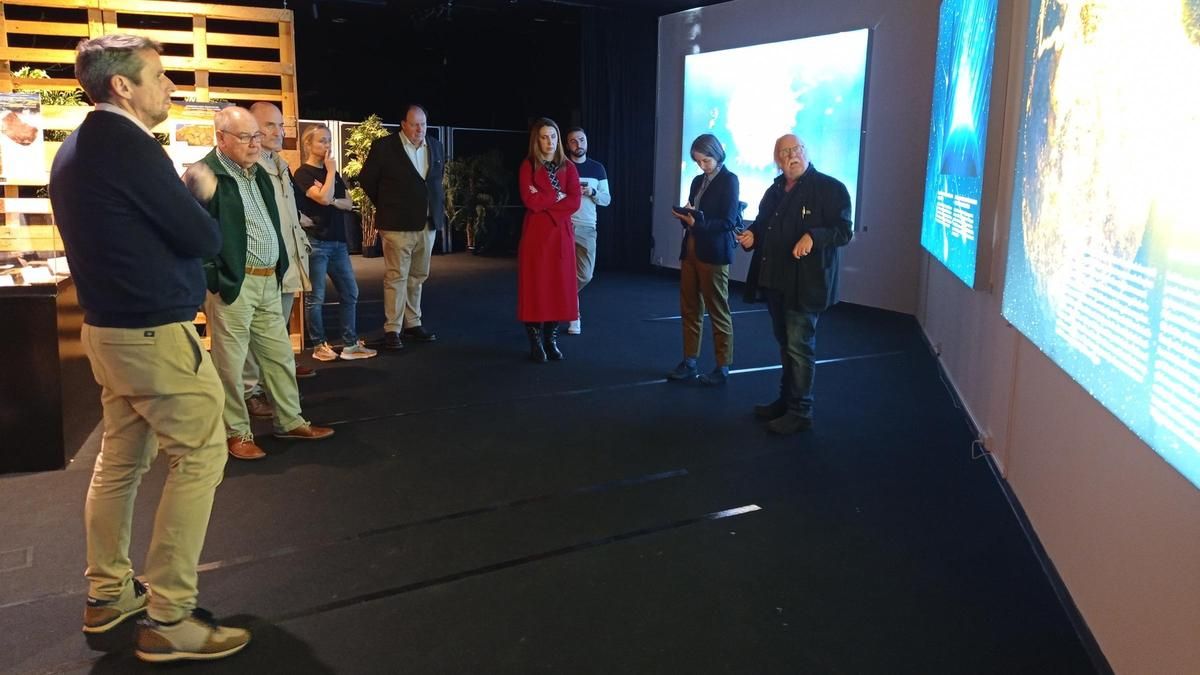 La inauguración de la exposición &quot;El origen de la vida&quot;, en el Museo del Jurásico.