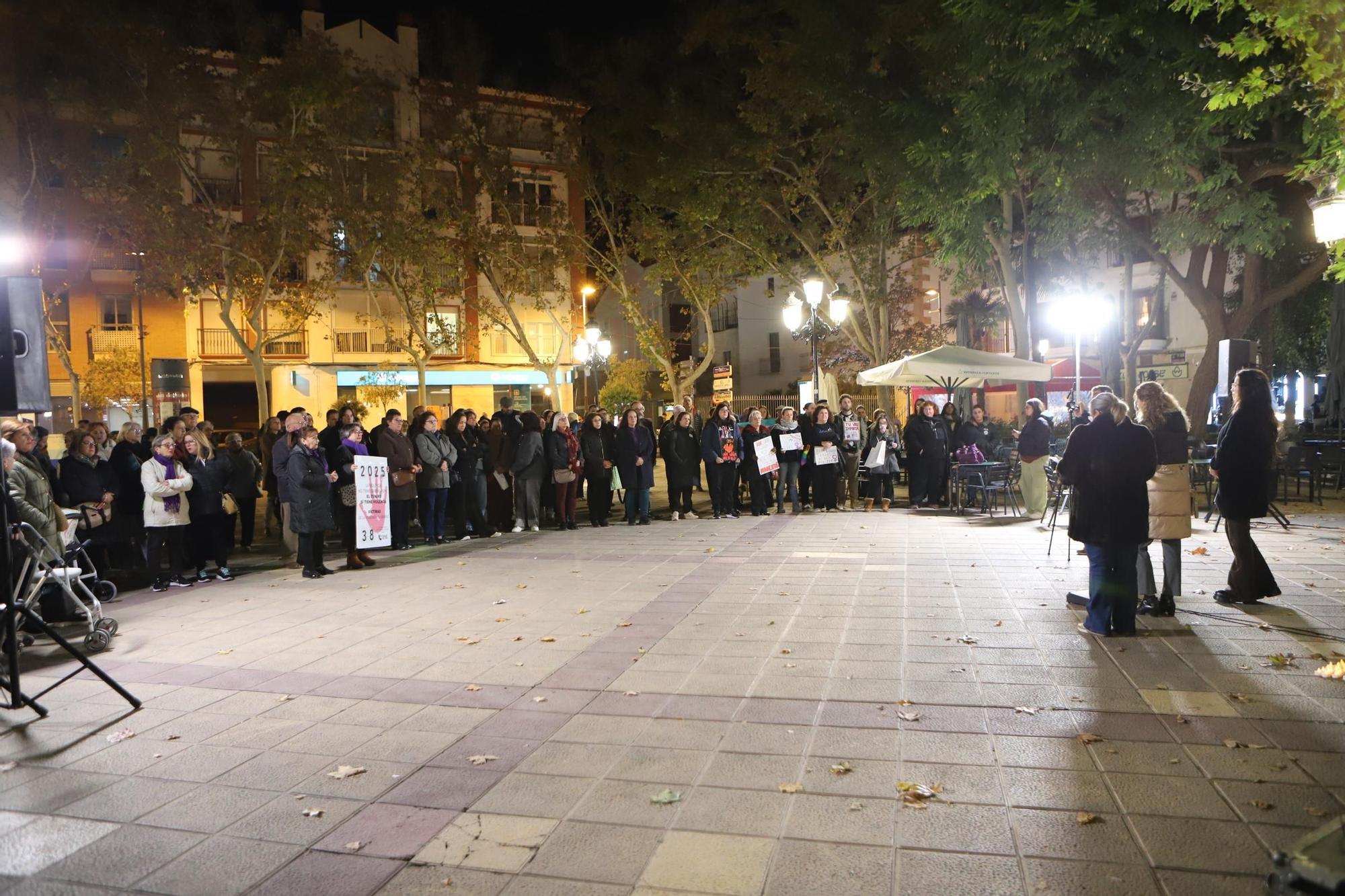 Así ha sido el acto organizado por el 25N en Lorca