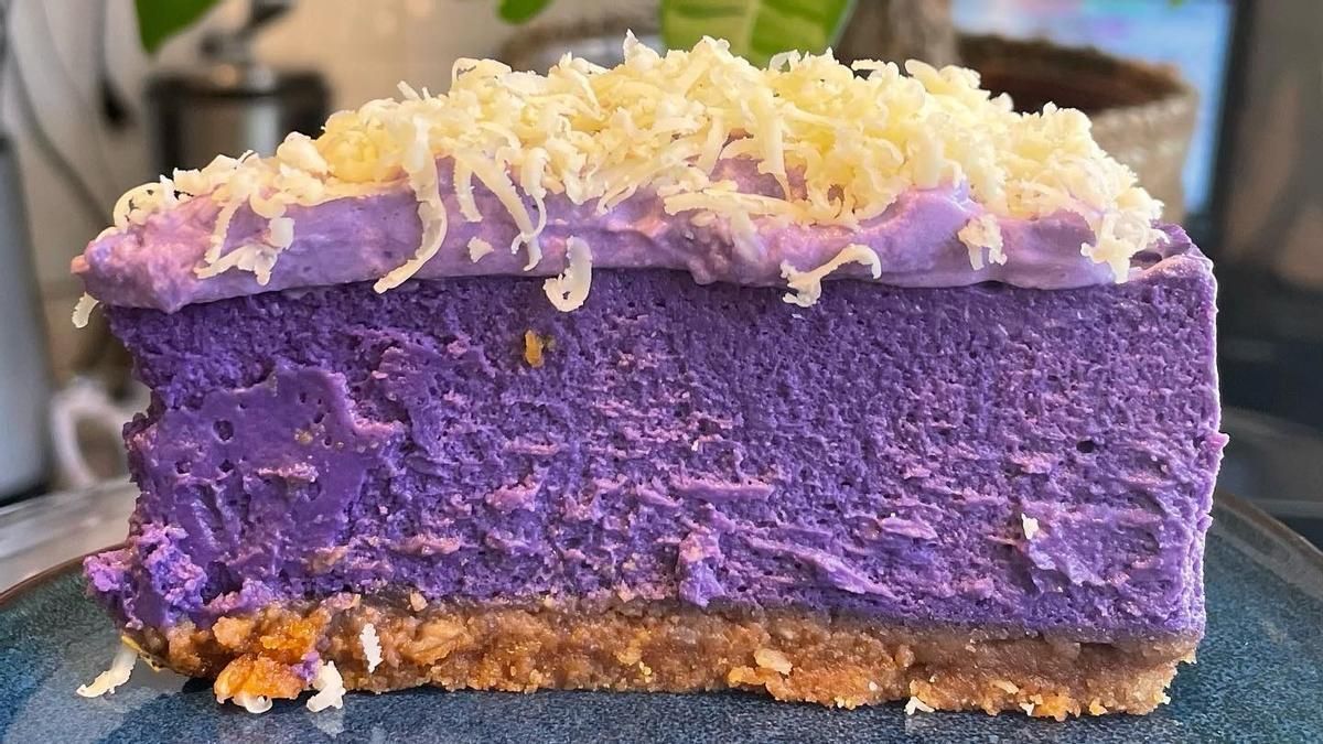 Un postre lila de L’Ube Kape