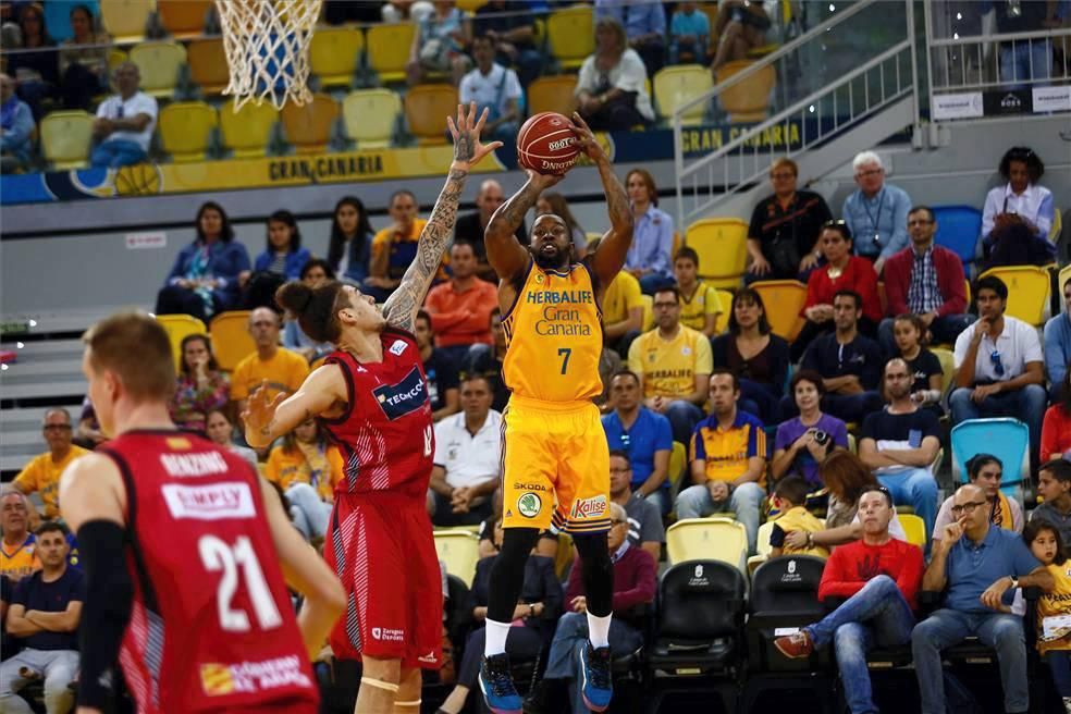 Fotogalería del Herbalife Gran Canaria-Tecnyconta Zaragoza