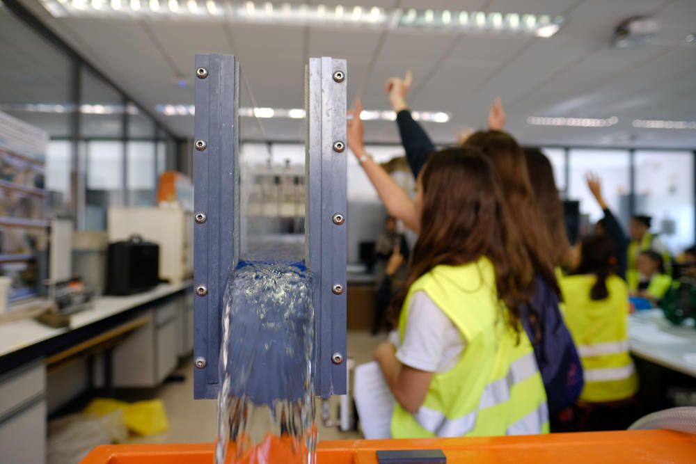 Alumnas de la ESO conocen la Ingeniería Civil