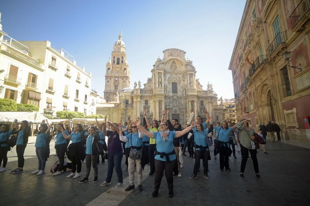 Flashmob en Belluga al ritmo de Abba