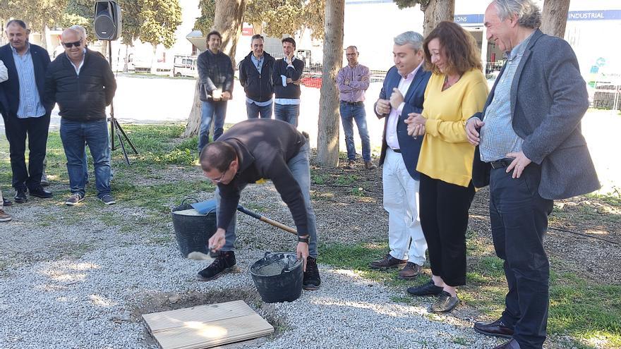 Colocan la primera piedra del futuro colegio público de Inca